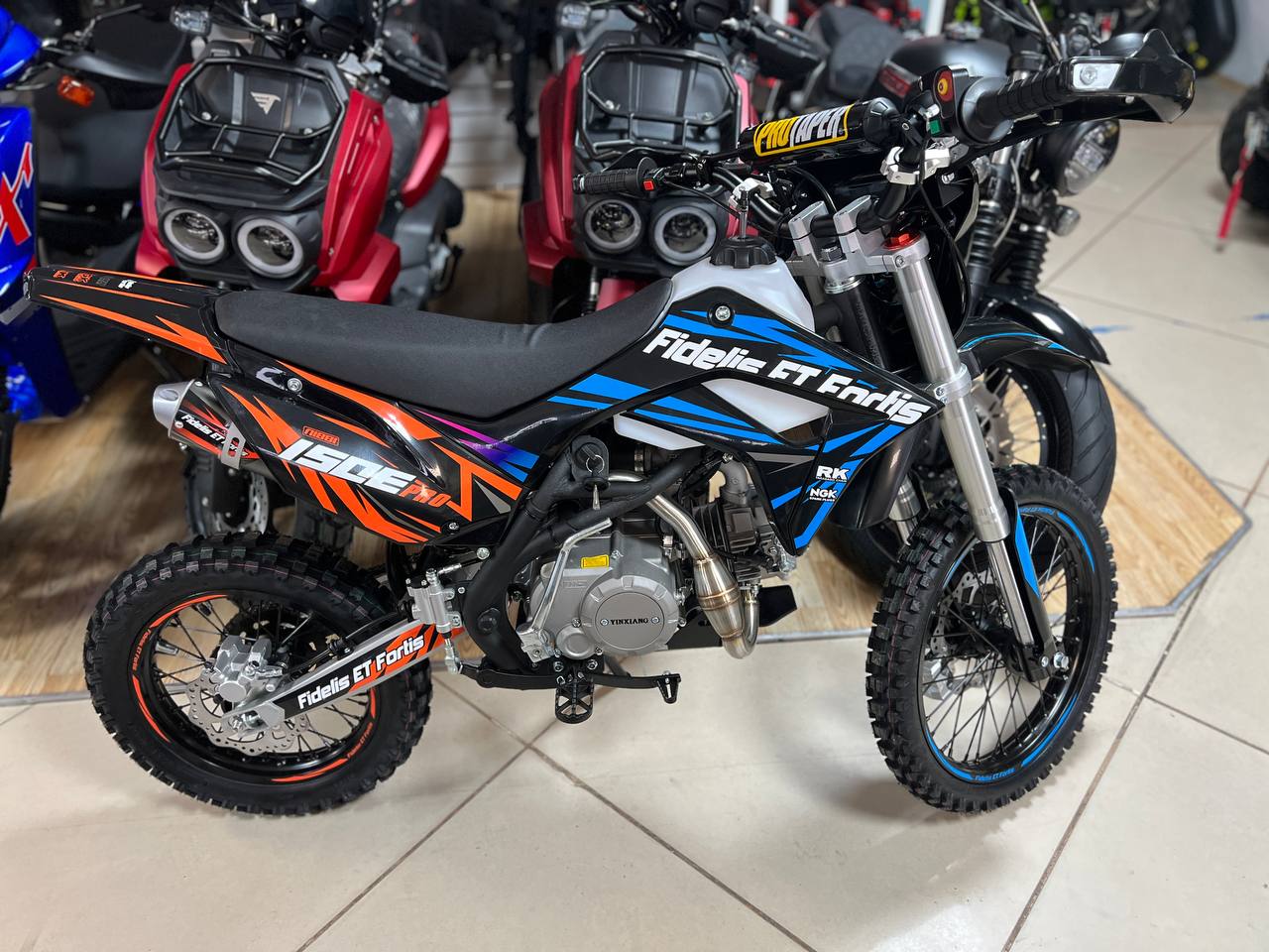 Мотоцикл (питбайк) PROMAX FIDET (ФАЙДЕТ) 190E PRO 17/14 в Сергиевом Посаде