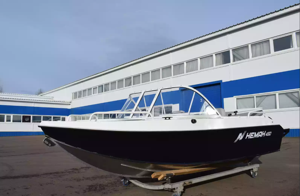 Алюминиевый катер Неман-450 в Сергиевом Посаде