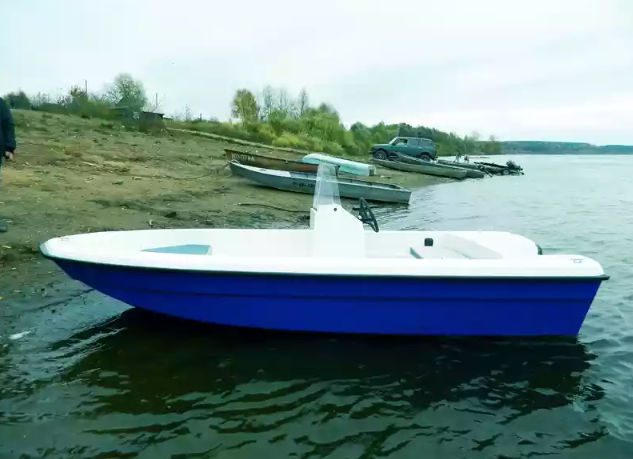 Стеклопластиковый катер Тримаран Wyatboat 430 C в Сергиевом Посаде