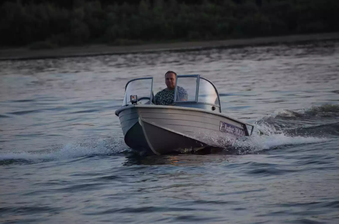 Алюминиевый катер Wyatboat-390 DCM в Сергиевом Посаде Алюминиевый катер Wyatboat-390 DCM в Сергиевом Посаде