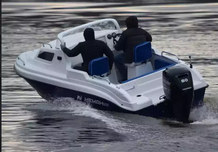 Комбинированный катер Neman-500 с каютой в Сергиевом Посаде