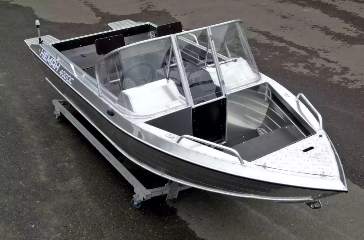 Алюминиевый катер Neman-400 DC в Сергиевом Посаде