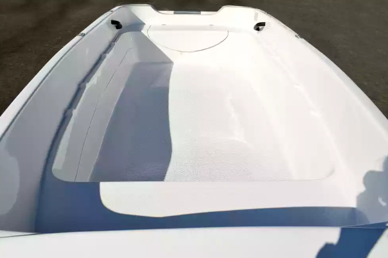 Стеклопластиковая лодка Пингвин (тримаран) в Сергиевом Посаде