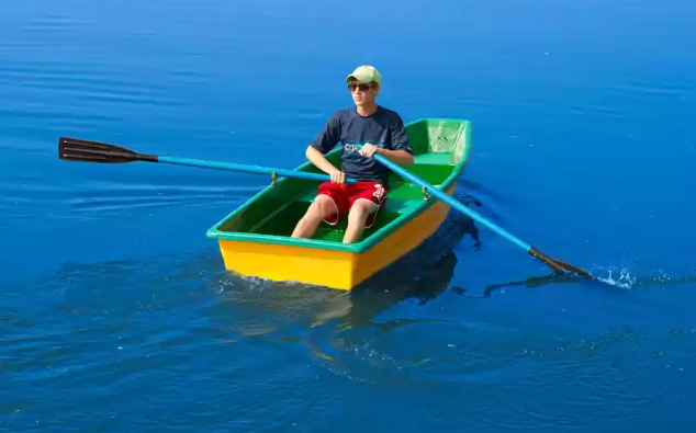 Стеклопластиковая лодка Малютка в Сергиевом Посаде