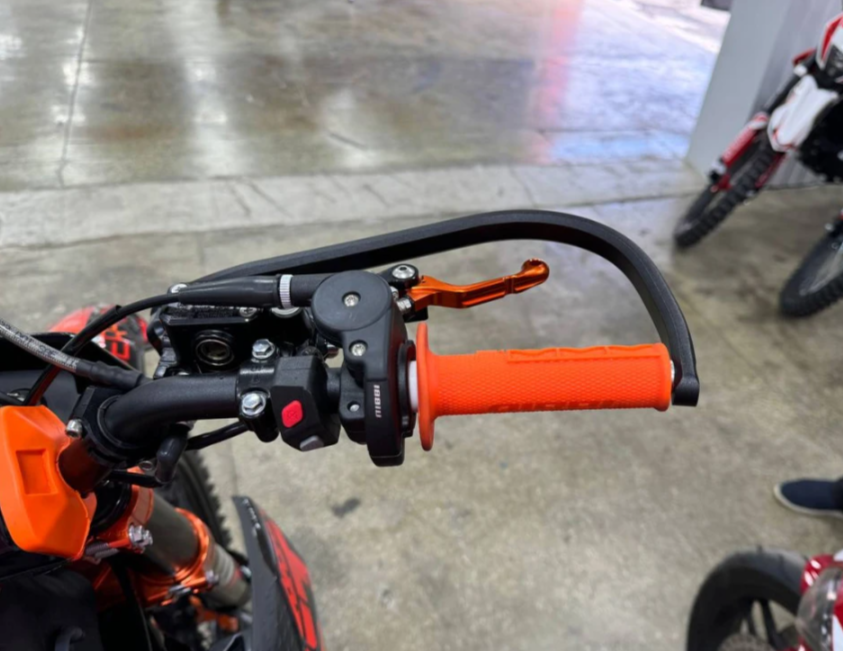 Кроссовый мотоцикл FAIDET PR300 MAX WP в Сергиевом Посаде