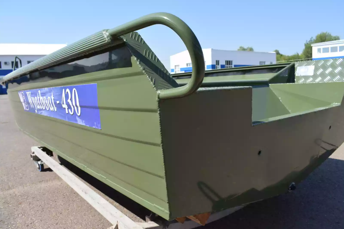 Алюминиевая лодка  Wyatboat-430 Master Fish в Сергиевом Посаде