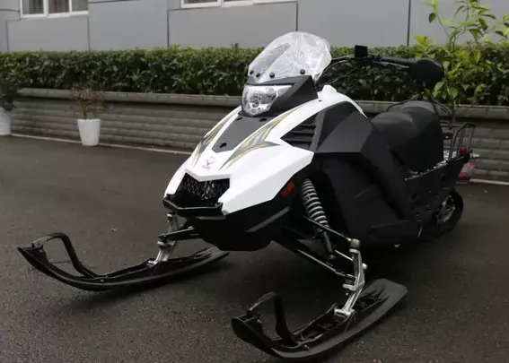 Снегоход ULAR 220 в Сергиевом Посаде