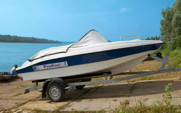 Стеклопластиковый катер Wyatboat-3 (c рундуками) в Сергиевом Посаде