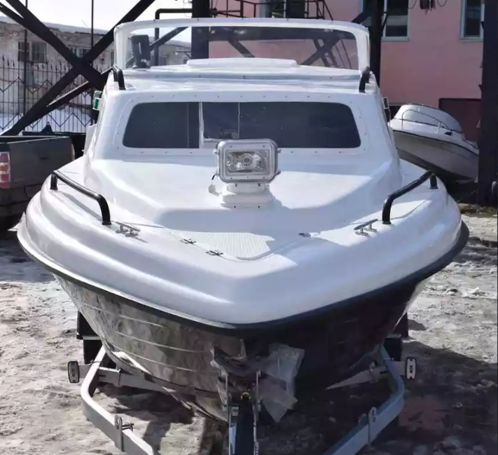 Комбинированный катер Neman-500 с каютой в Сергиевом Посаде