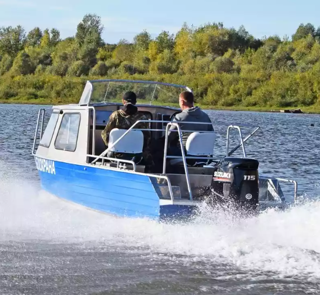 Алюминиевый катер Неман 550 с каютой в Сергиевом Посаде
