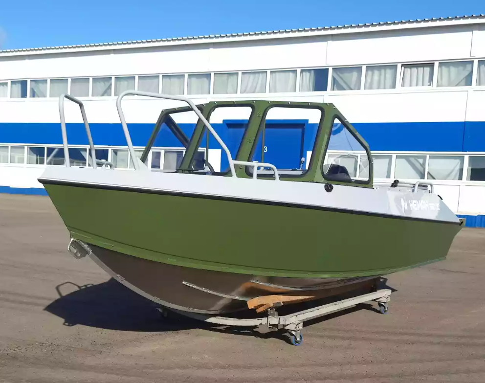 Алюминиевый катер Неман-550 DC Pro в Сергиевом Посаде