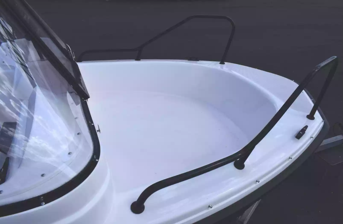 Комбинированный катер Wyatboat-430 DC в Сергиевом Посаде