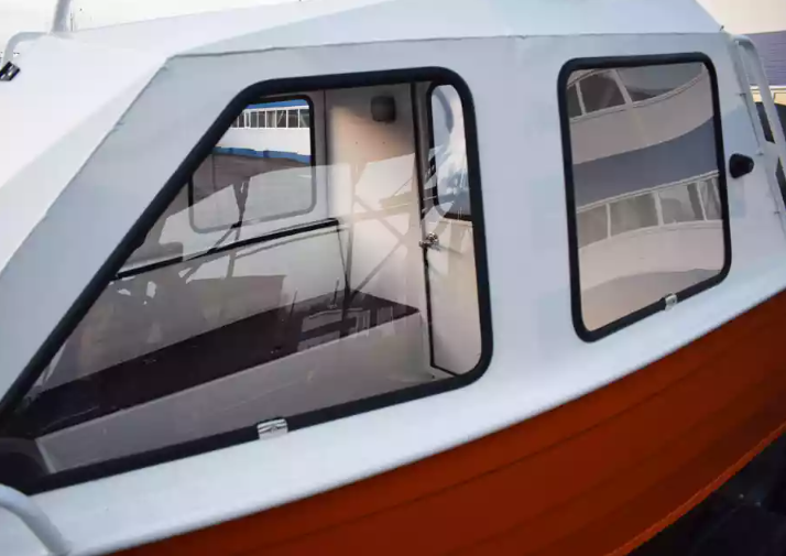 Алюминиевый катер Неман-500 (каютный) в Сергиевом Посаде