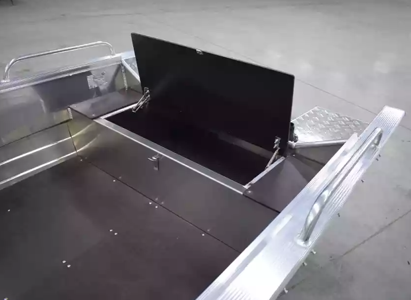 Алюминиевая лодка  Wyatboat-430 Р в Сергиевом Посаде