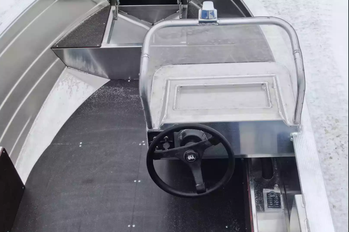 Алюминиевая лодка Неман-400 С в Сергиевом Посаде