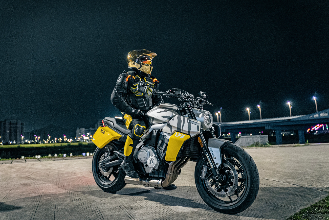 Мотоцикл Benda LFS 700 в Сергиевом Посаде