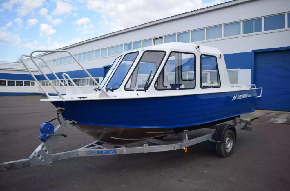 Алюминиевый катер Неман-500 (закрытая рубка) в Сергиевом Посаде