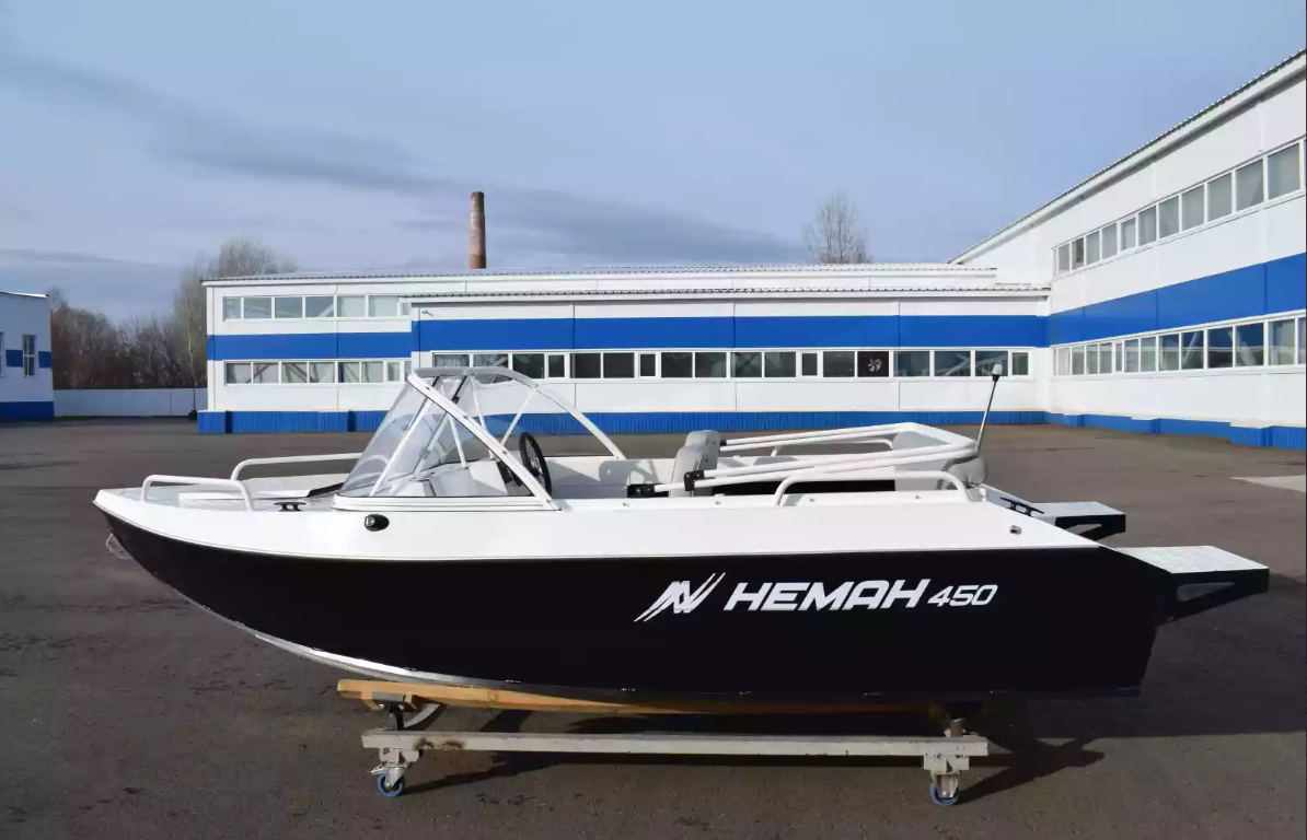 Алюминиевый катер Неман-450 в Сергиевом Посаде