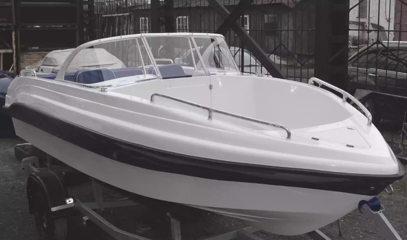 Стеклопластиковый катер Neman-500 Open в Сергиевом Посаде