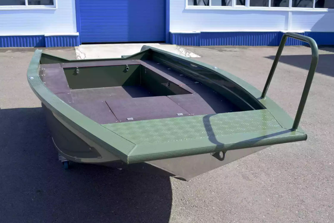 Алюминиевая лодка  Wyatboat-430 Master Fish в Сергиевом Посаде
