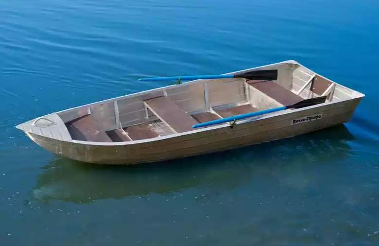 Алюминиевая лодка Вятка-Профи 37 в Сергиевом Посаде