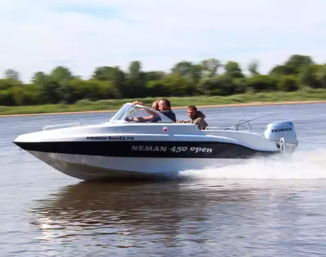 Стеклопластиковый катер Neman-450 Open в Сергиевом Посаде