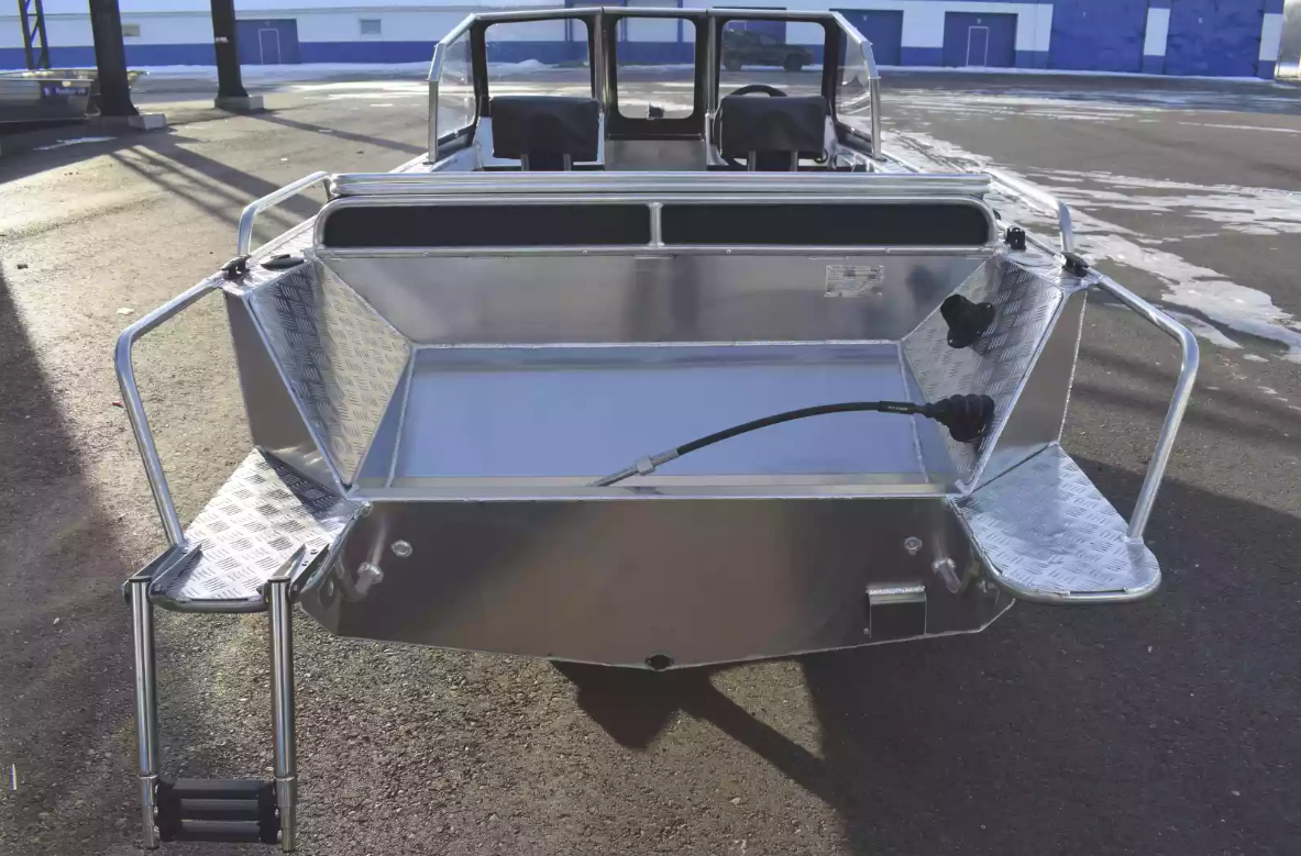 Алюминиевый катер Wyatboat-490 DCM Pro в Сергиевом Посаде