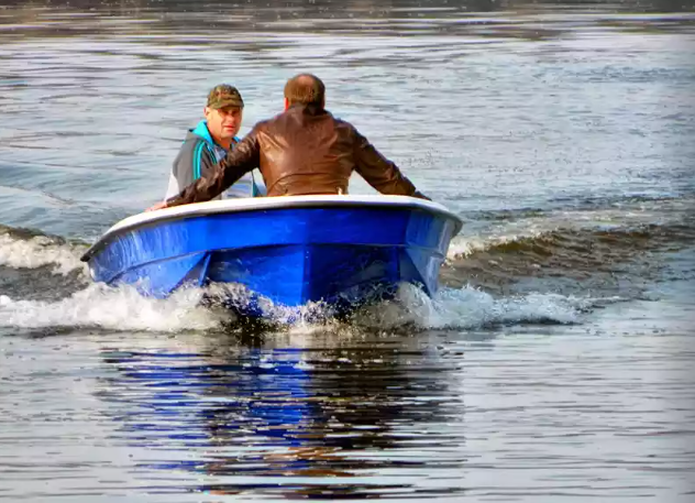 Стеклопластиковая лодка Wyatboat 430 тримаран в Сергиевом Посаде