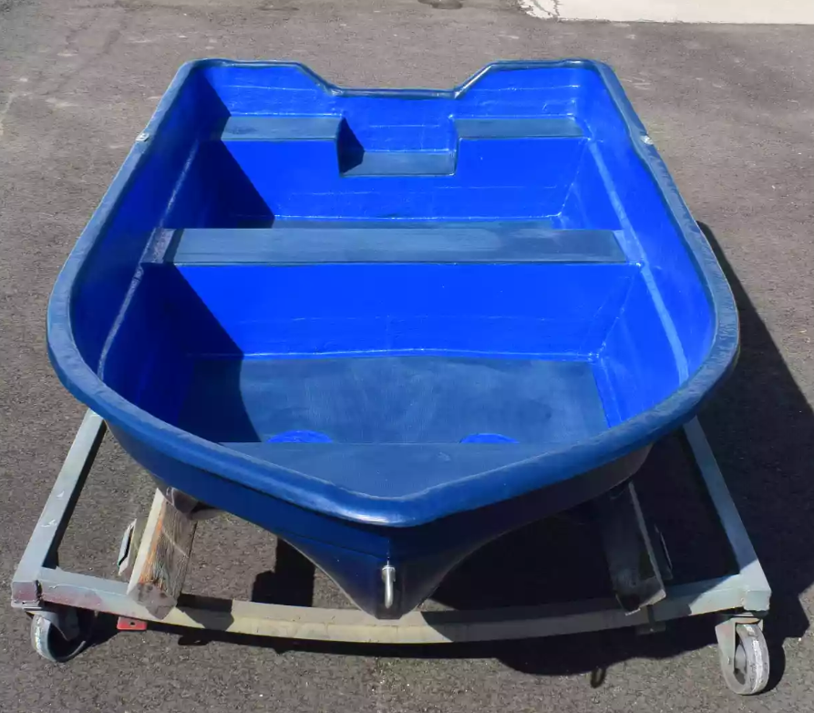 Стеклопластиковая лодка Neman-340 (тримаран) в Сергиевом Посаде