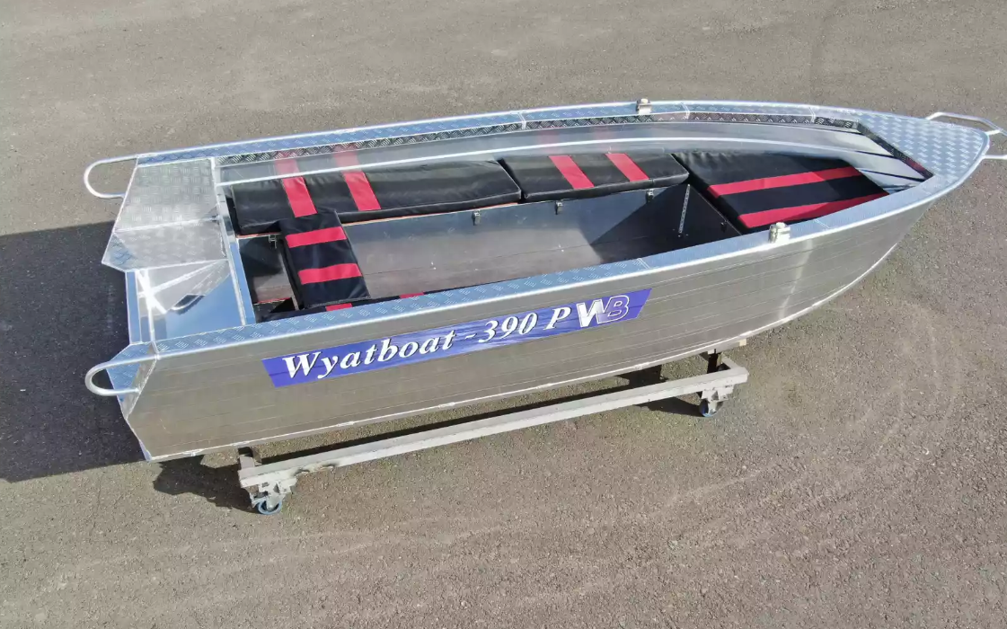 Алюминиевая лодка Wyatboat-390РМ увеличенный борт в Сергиевом Посаде