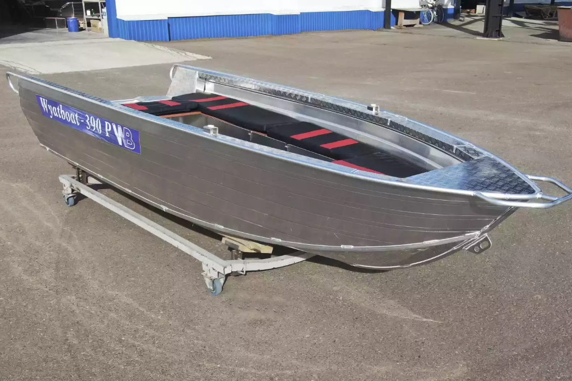 Алюминиевая лодка Wyatboat-390РМ увеличенный борт в Сергиевом Посаде