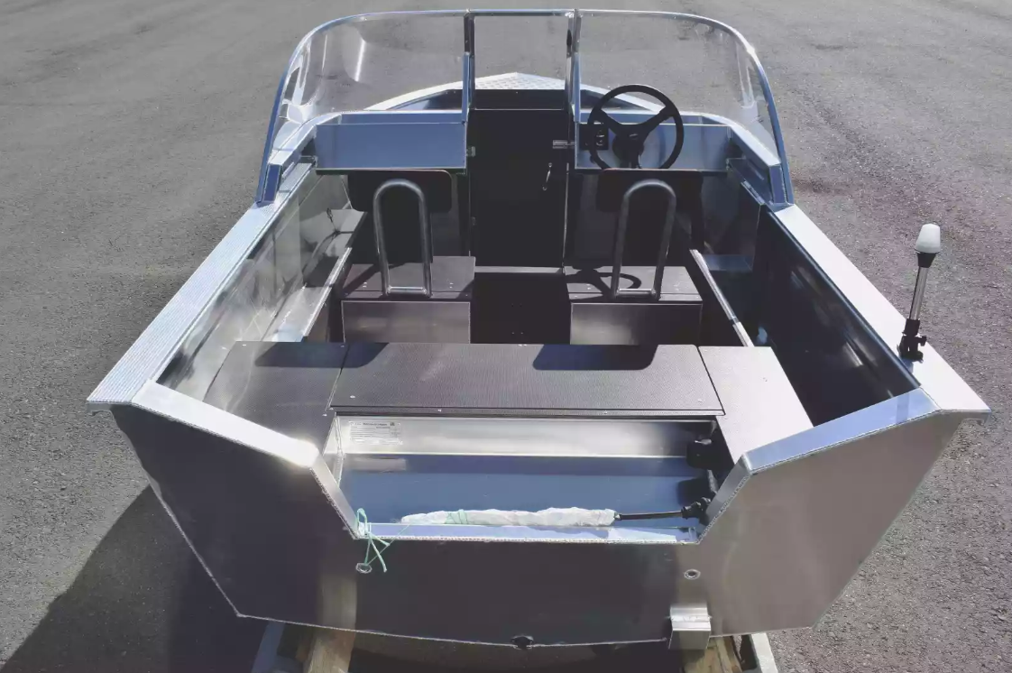 Алюминиевая лодка  Неман-400 DCM в Сергиевом Посаде