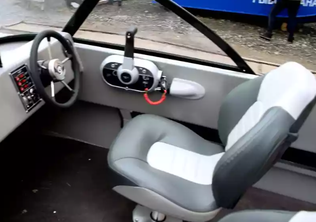 Алюминиевый катер Неман 500 в Сергиевом Посаде