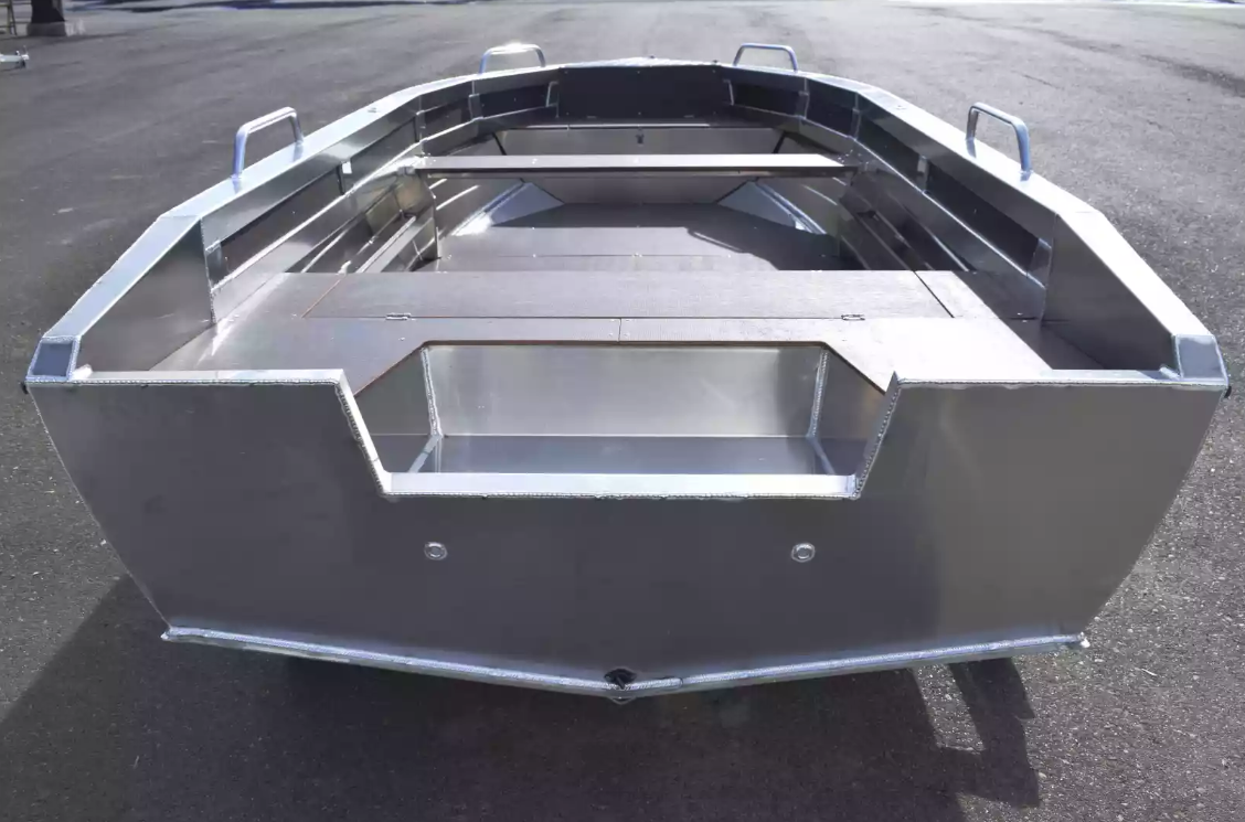 Алюминиевая лодка  Неман-480 Р в Сергиевом Посаде