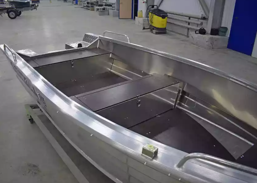 Алюминиевая лодка  Wyatboat-430 Р в Сергиевом Посаде