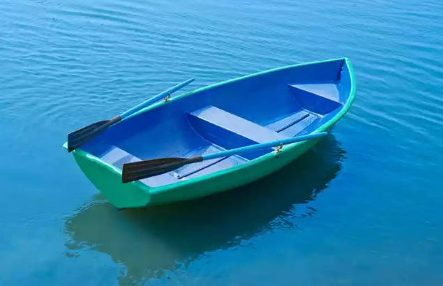 Стеклопластиковая лодка Дельфин в Сергиевом Посаде