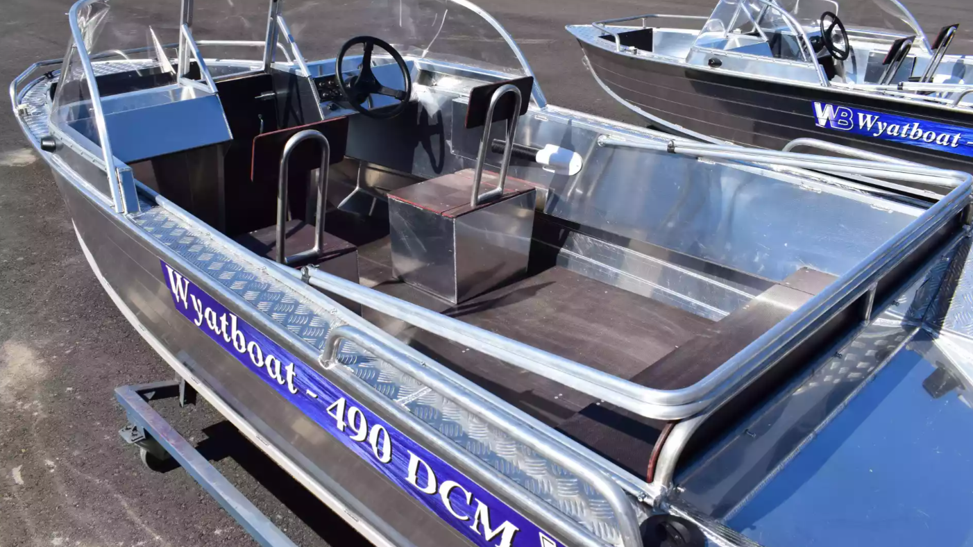 Алюминиевый катер Wyatboat-490 DCM в Сергиевом Посаде