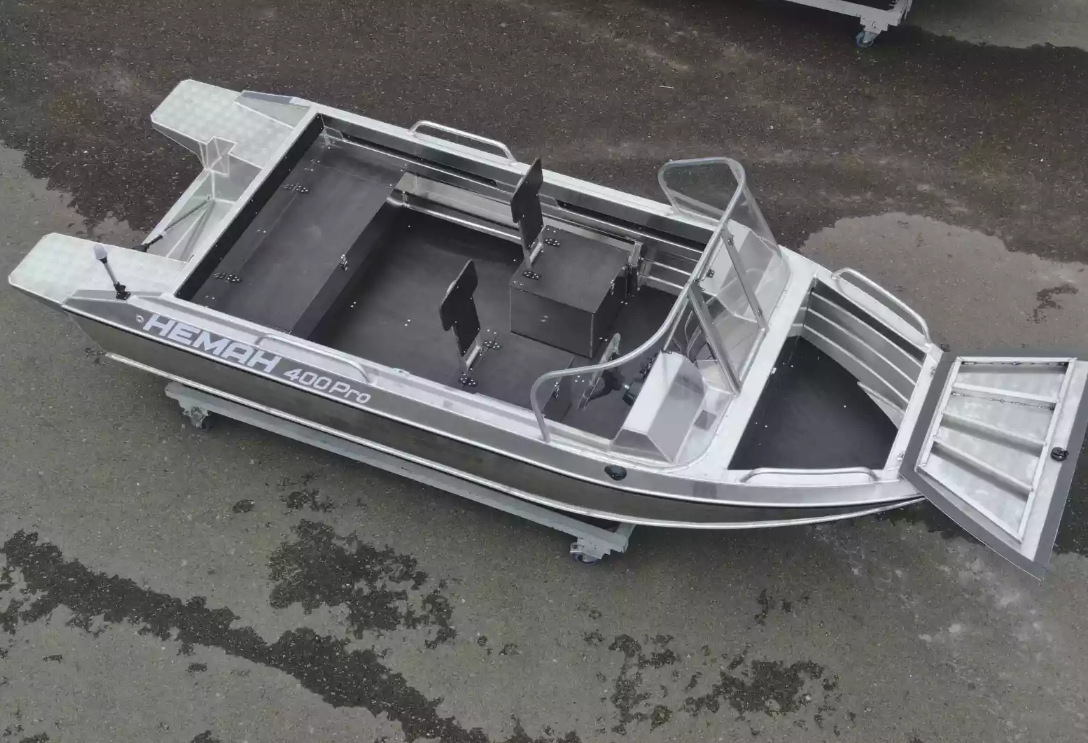 Алюминиевая лодка  Neman-400 PRO в Сергиевом Посаде