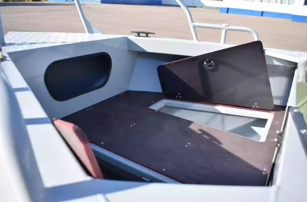 Алюминиевый катер Неман-550 DC Pro в Сергиевом Посаде