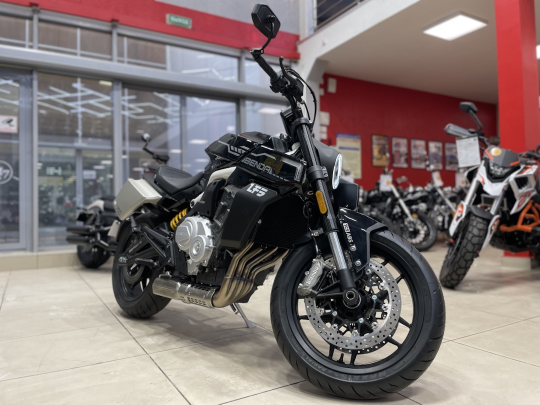 Мотоцикл Benda LFS 700 в Сергиевом Посаде