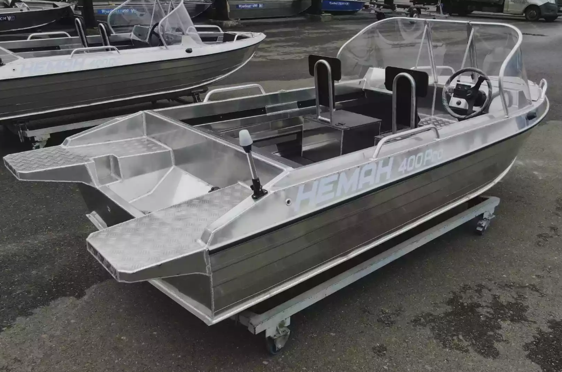 Алюминиевая лодка  Neman-400 PRO в Сергиевом Посаде