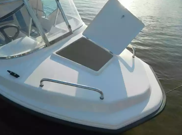 Стеклопластиковый катер Wyatboat-430 M (тримаран) в Сергиевом Посаде