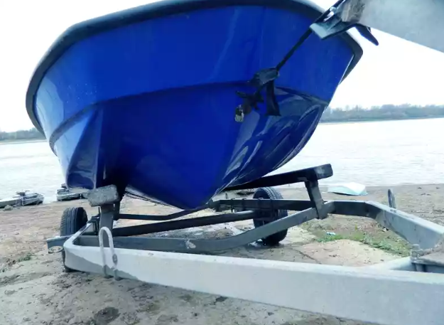 Стеклопластиковый катер Тримаран Wyatboat 430 C в Сергиевом Посаде