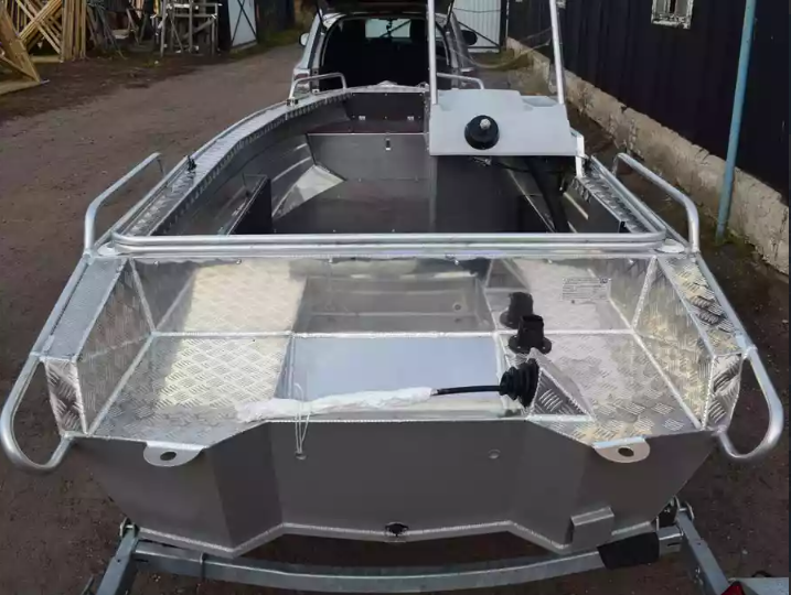 Алюминиевый катер Wyatboat-390 C в Сергиевом Посаде