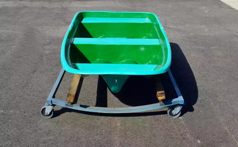 Стеклопластиковая лодка Старт (тримаран) в Сергиевом Посаде