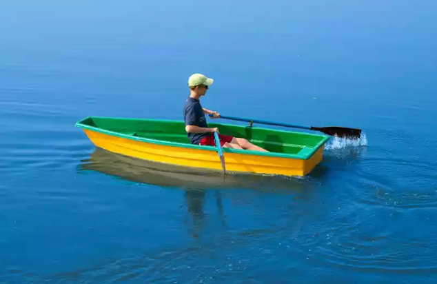 Стеклопластиковая лодка Малютка в Сергиевом Посаде