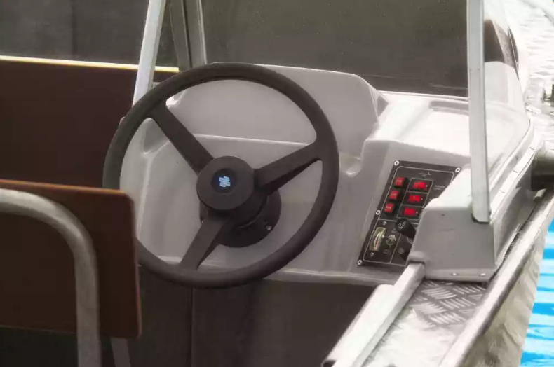 Алюминиевый катер Wyatboat-490 T DCM в Сергиевом Посаде