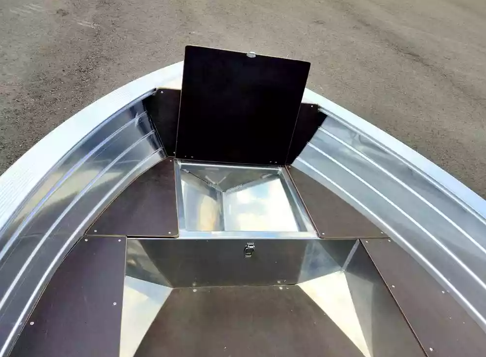 Алюминиевая лодка Неман-400 в Сергиевом Посаде