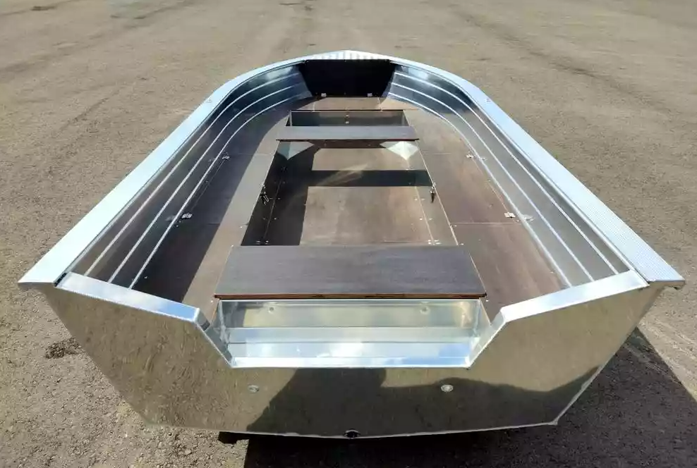 Алюминиевая лодка Неман-400 в Сергиевом Посаде