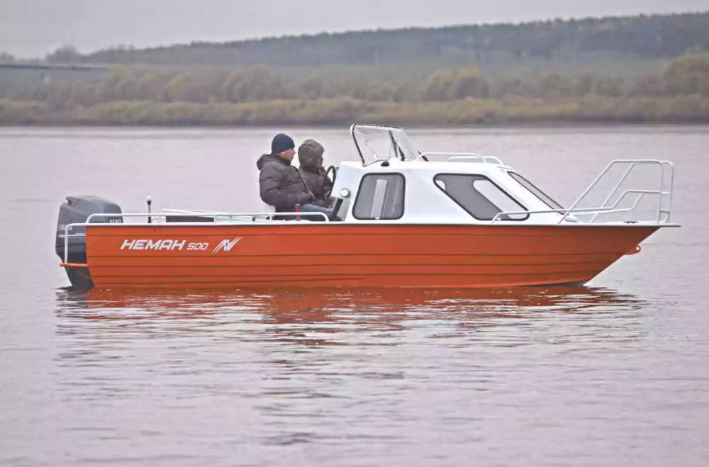 Алюминиевый катер Неман-500 (каютный) в Сергиевом Посаде